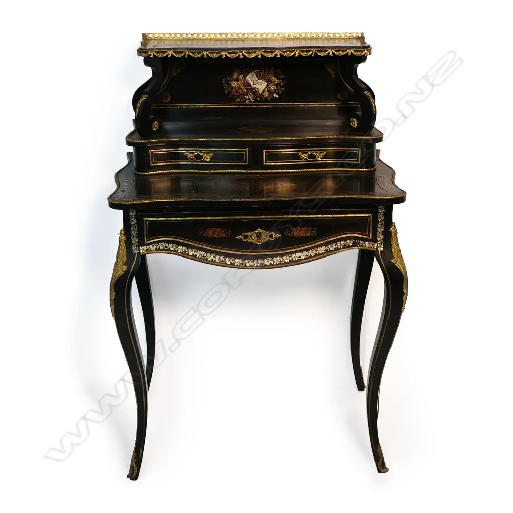 A French ebonised ormolu bonheur du jour, Image 1++