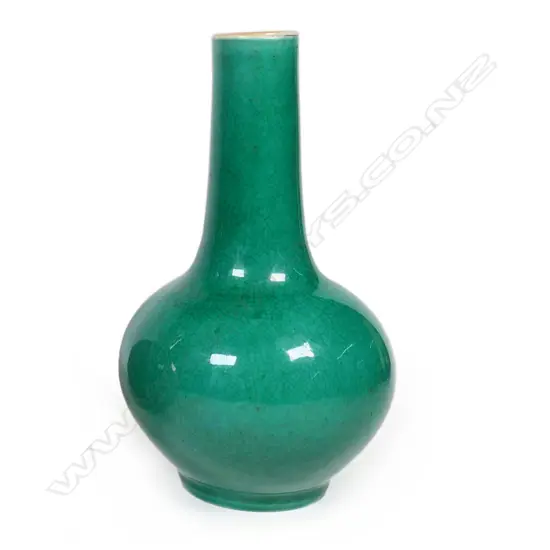 A Chinese monochrome apple green glazed bottle vase, Qianlong period,