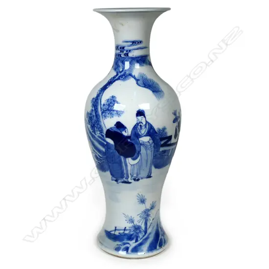 A 19thC Chinese porcelain blue and white baluster vase,
