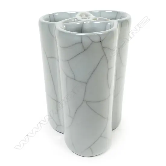 A Chinese Guan-type trefoil vase,