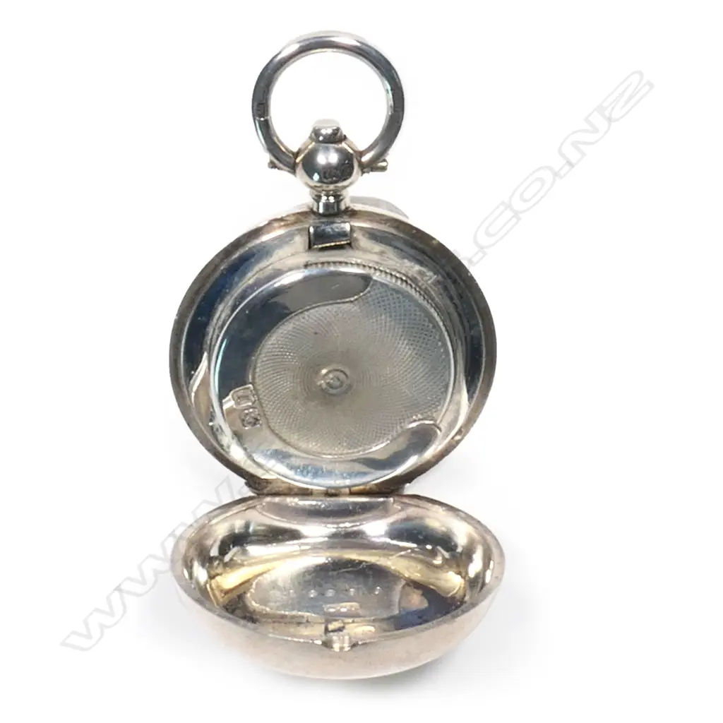 An early 1900s Dennison silver sovereign case, Image 1++