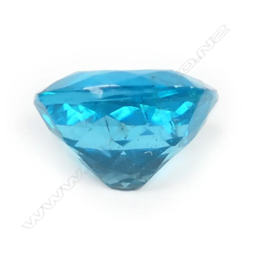 A 3.23ct, cushion cut unset apatite Image 1++