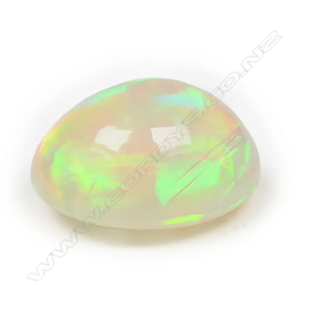 A 6.04ct unset cabochon opal, Image 1++