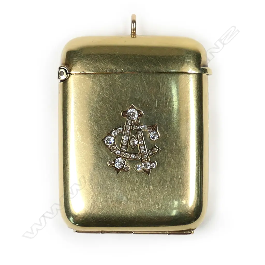 An uncommon Edwardian 15ct gold and diamond set locket vesta, Image 1++