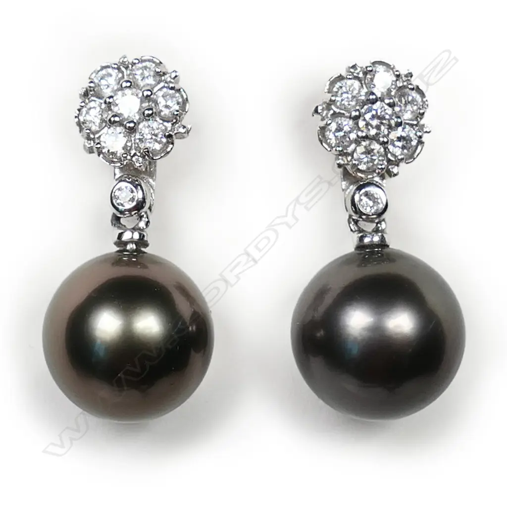 A pair of 14ct white gold diamond and black cultured pearl earrings, Image 1++