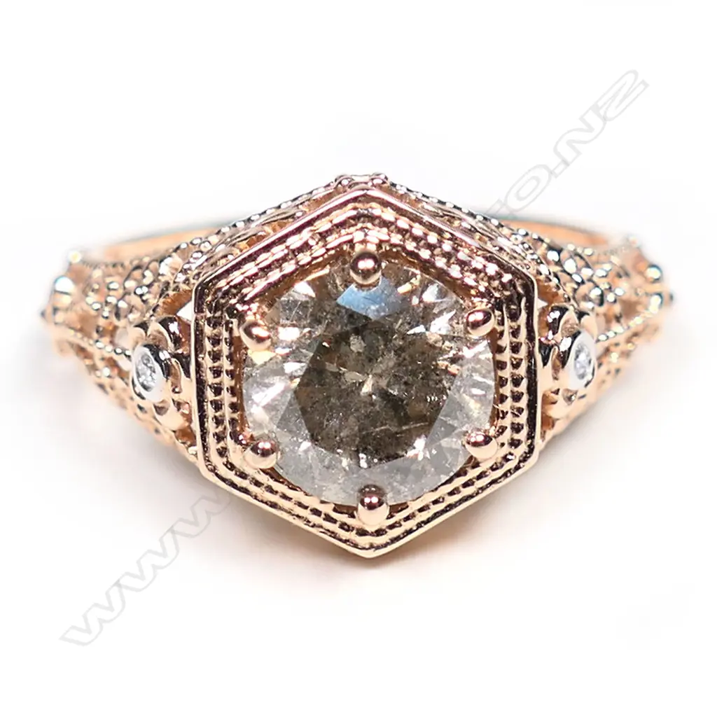A 14ct rose gold and champagne diamond antique style ring, Image 1++