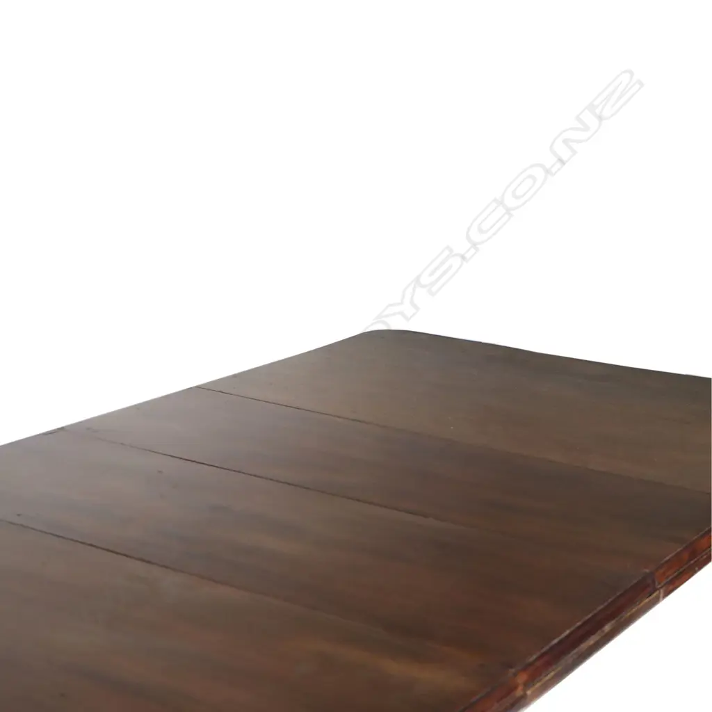 A Victorian mahogany extending dining table with two leaves, Image 1++