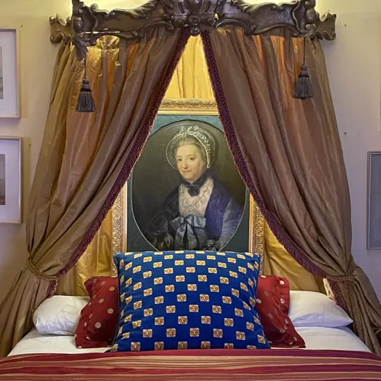 A 19thC ornate French bed canopy/pelmet,