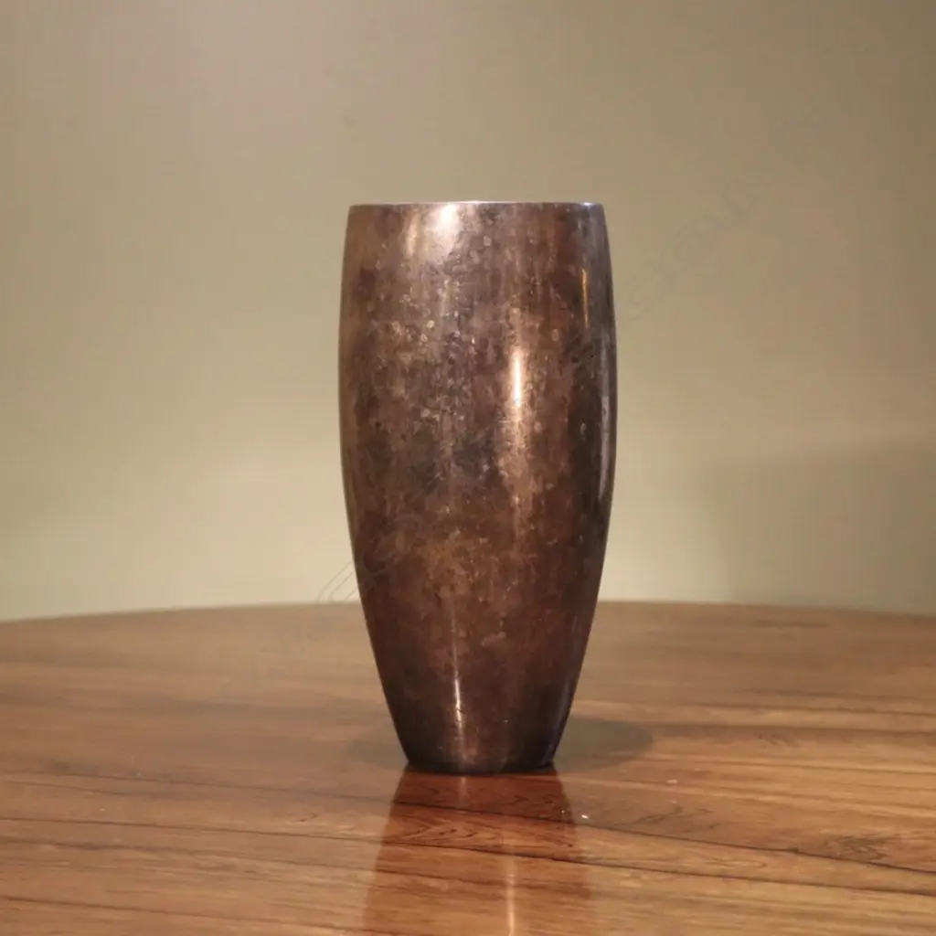 An Indian brass vase Image 1++