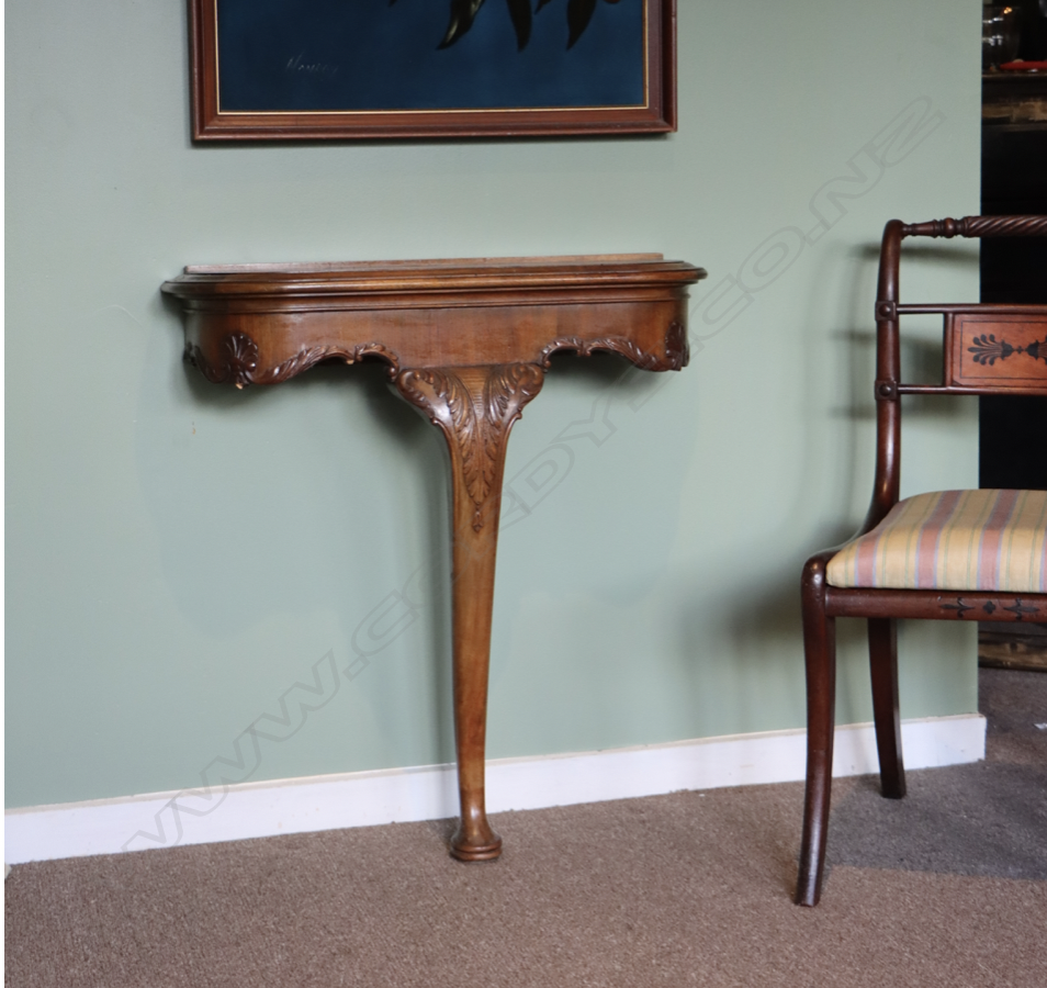 A French mahogany single leg carved side table Image 1++