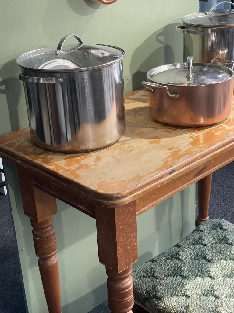 KAURI COLONIAL SIDE TABLE W 980 MM Image 1++