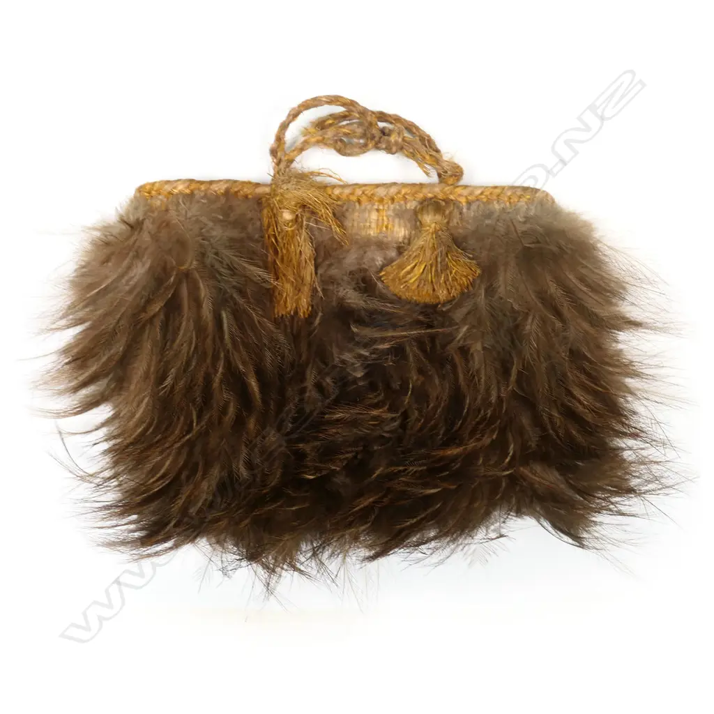 A 19thC Māori kete kiwi, Image 1++