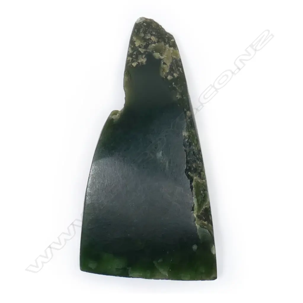 A Māori nephrite toki (adze), Image 1++