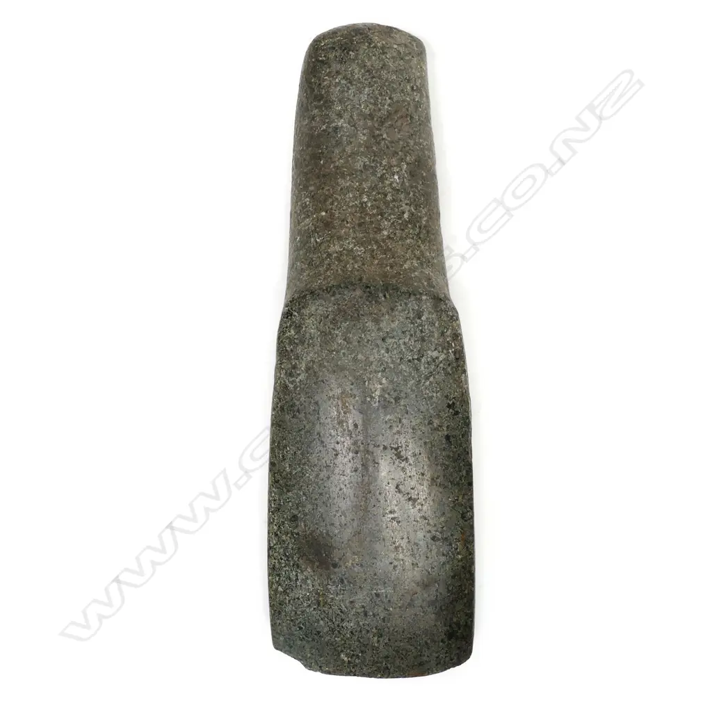A Māori pre-European stone toki (adze), Image 1++