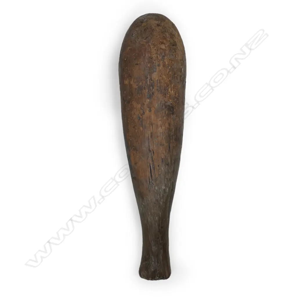 A Māori pre-European patu aruhe (fern root pounder), Image 1++