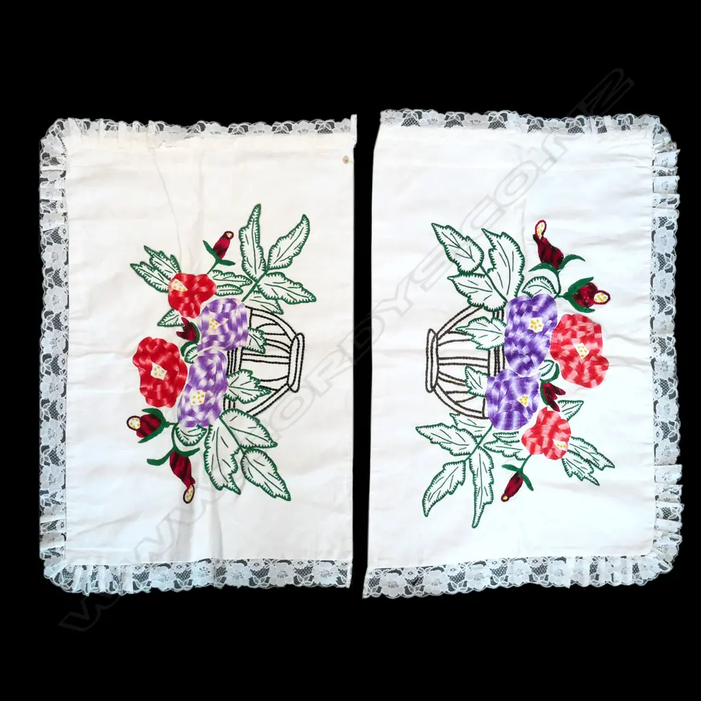 A pair of c.1960-70 Rarotongan tivaevae pillow covers Image 1++