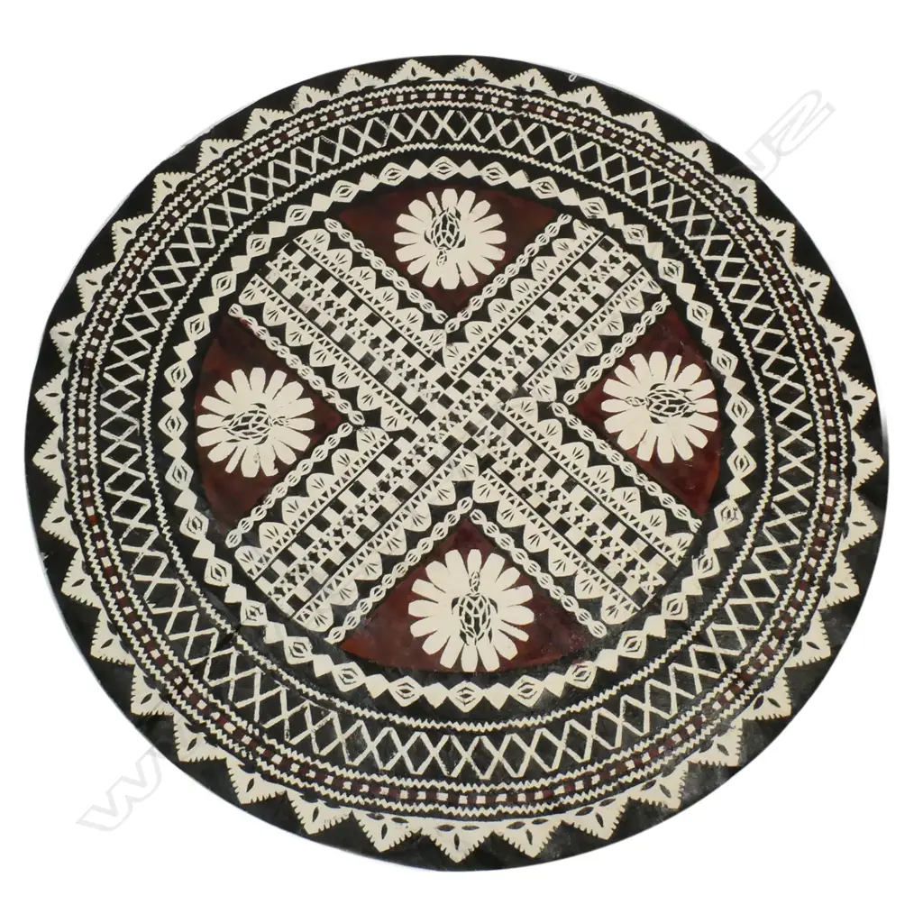 Fijian fine circular tapa cloth, Image 1++