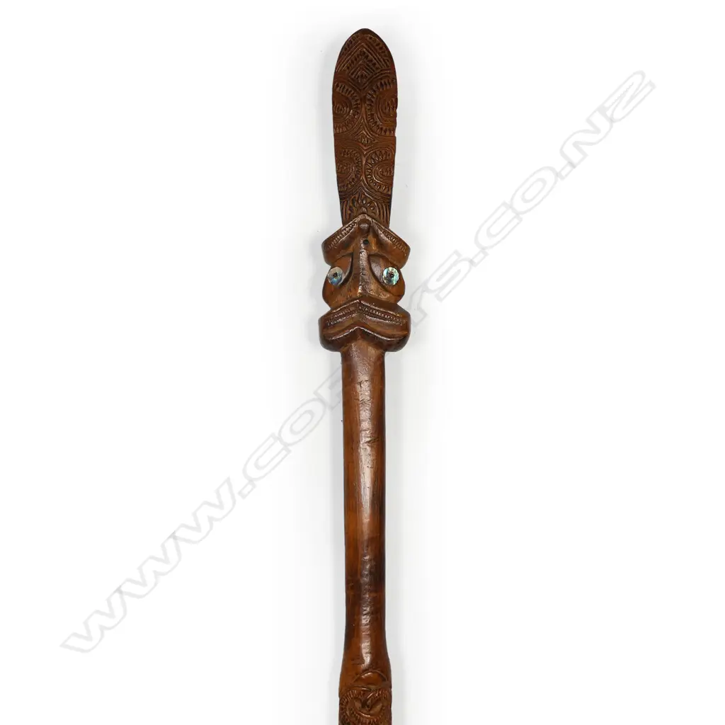 An early 20thC Māori carved taiaha by Henry Evan Lloyd, Image 1++