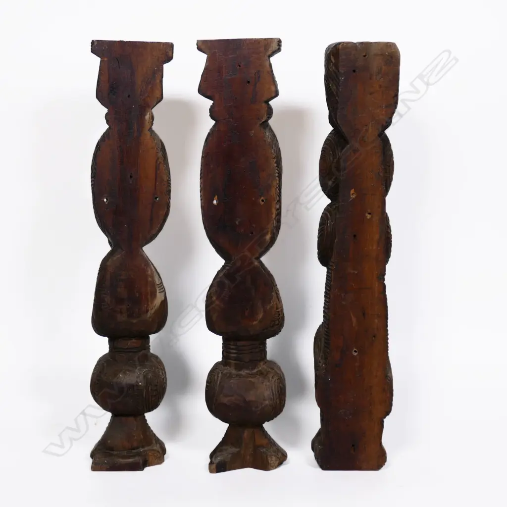 Three early 20thC Māori carved tekoteko figures by Henry Evan Lloyd, Image 1++