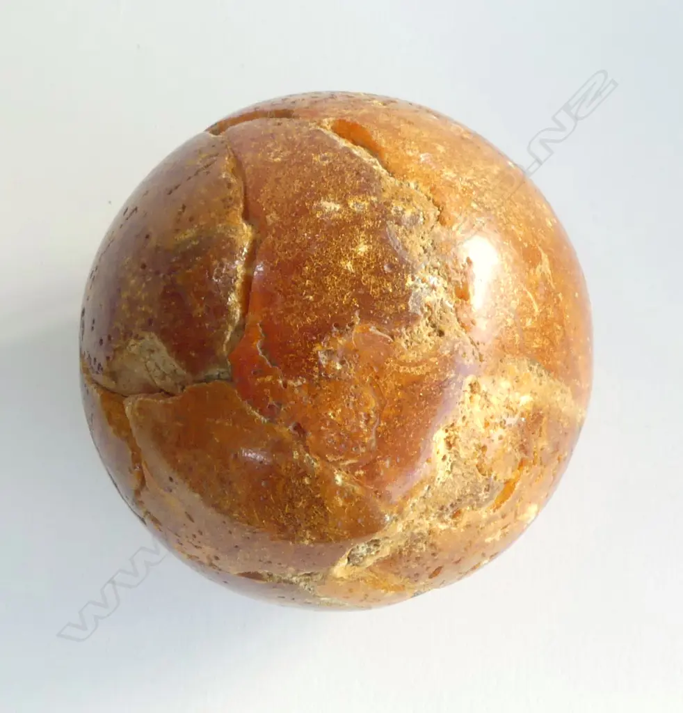 KAURI GUM BALL Dia.90mm. Some restoration Image 1++