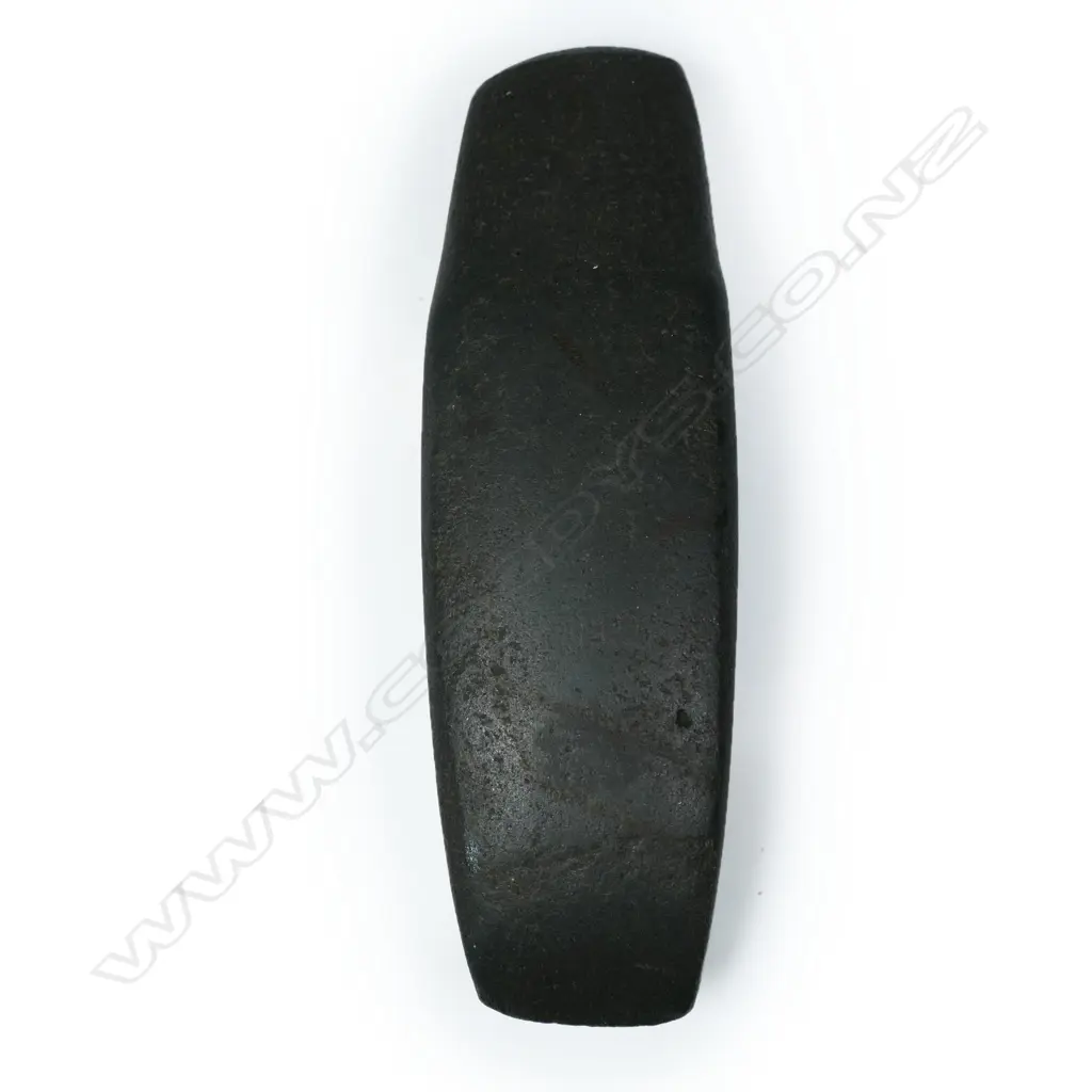 A pre-European Māori stone toki, Image 1++