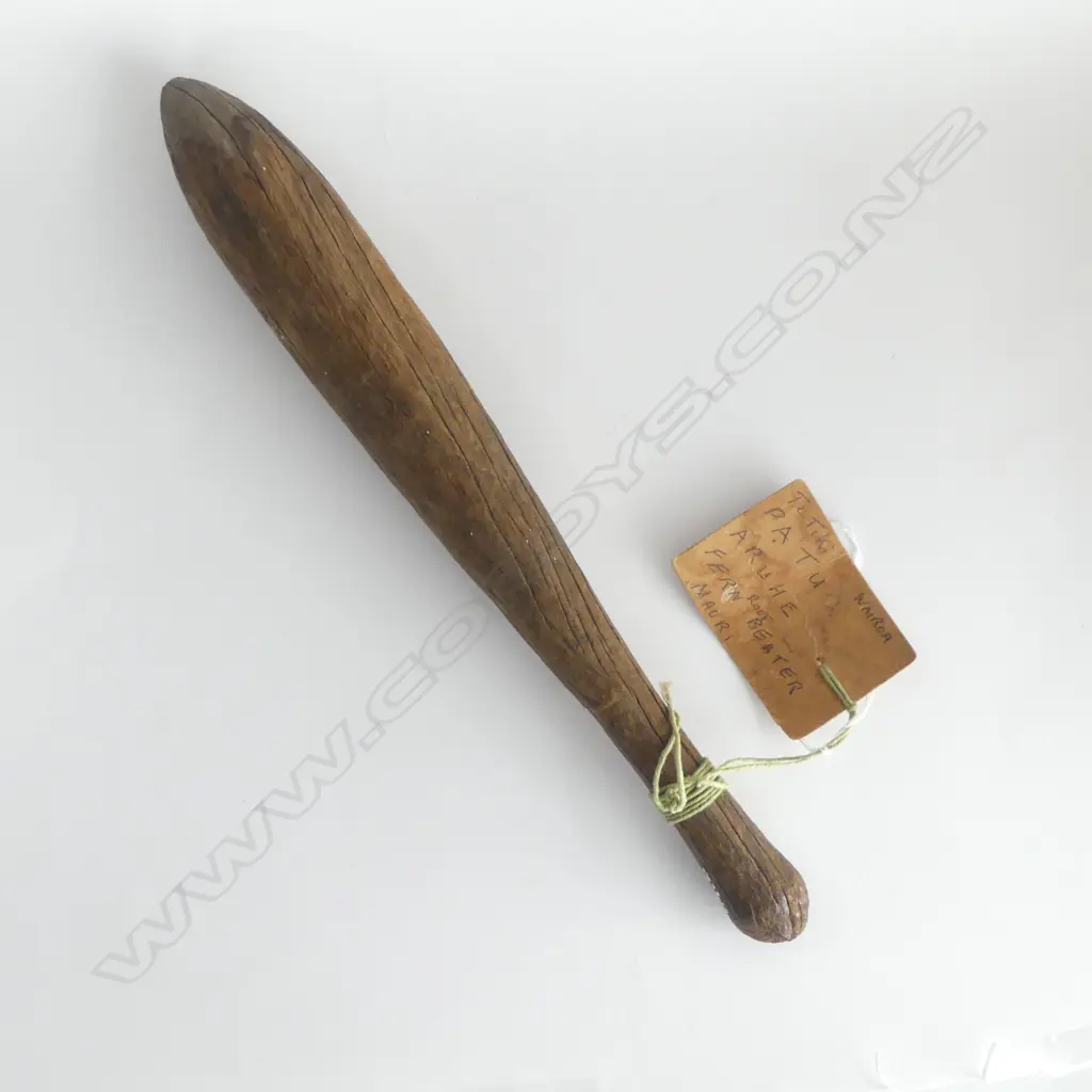An old Māori patu aruhe (fern root pounder) Image 1++