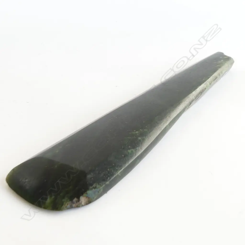 An old Māori long pounamu toki, Image 1++