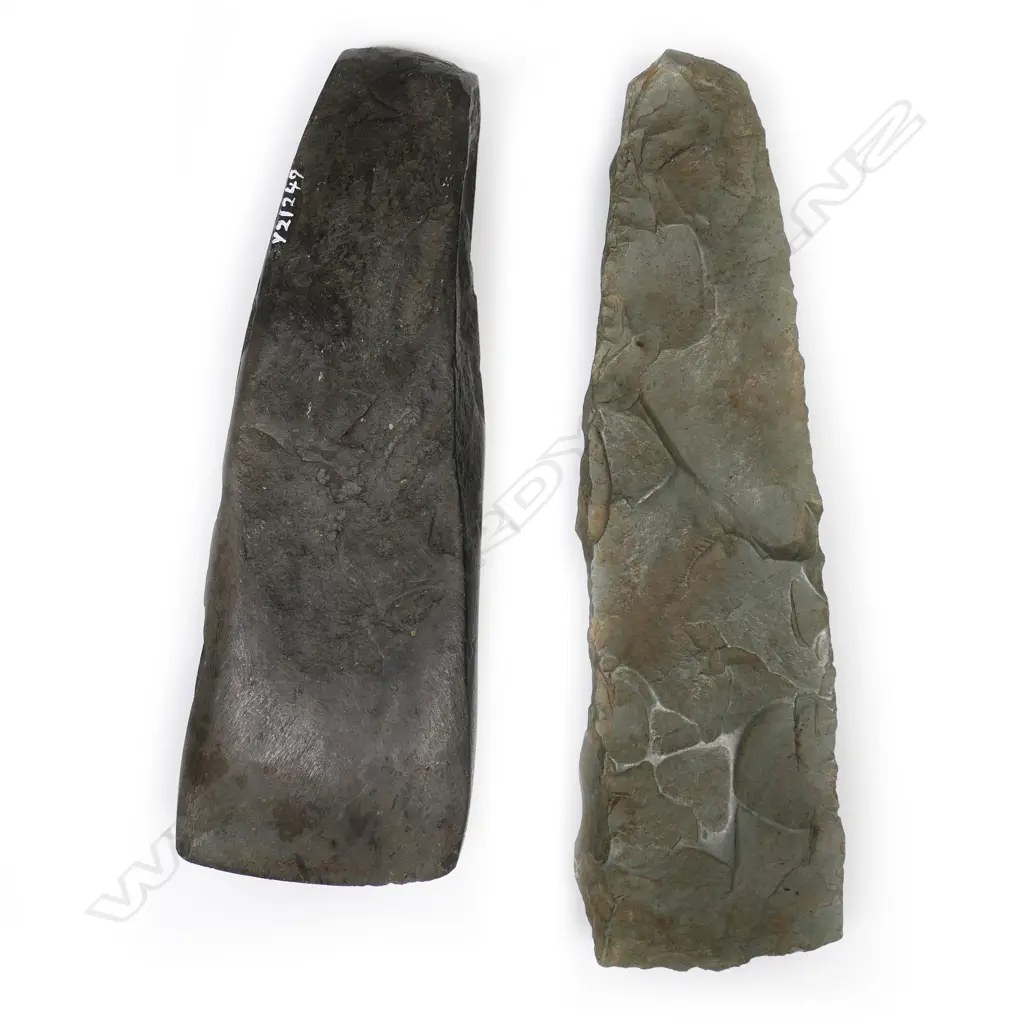 Two Māori pre-European stone toki, Image 1++