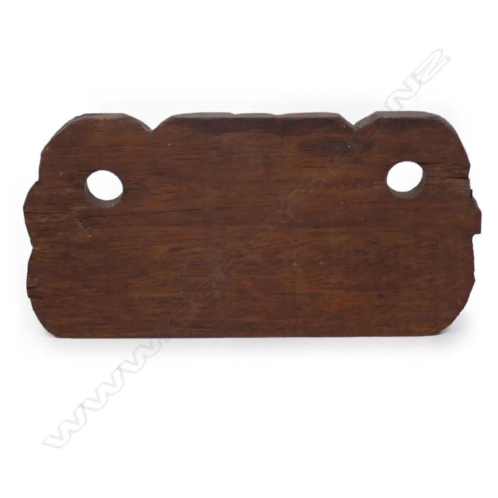 Mid/late 20thC Māori carved hardwood short lintel Image 1++