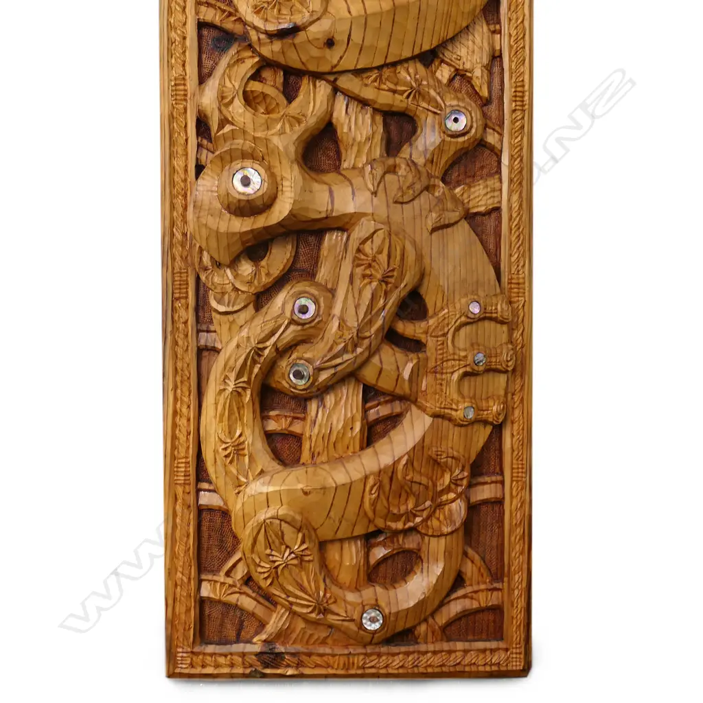 Māori carved large poupou panel by Filipe Tohi Image 1++
