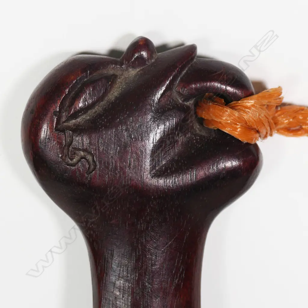 A 20thC Māori folk art wahaika, Image 1++