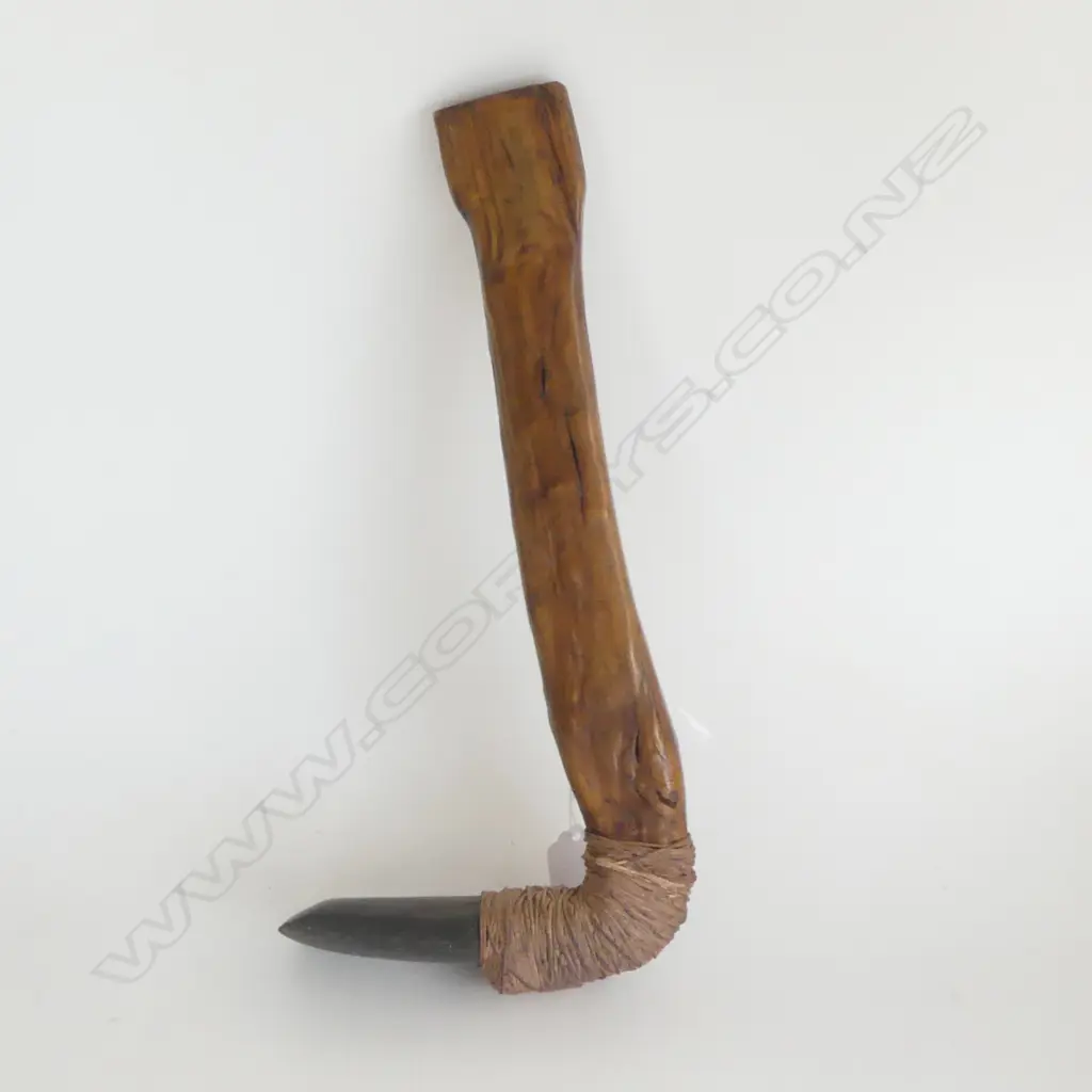 Melanesian wood hafted adze Image 1++