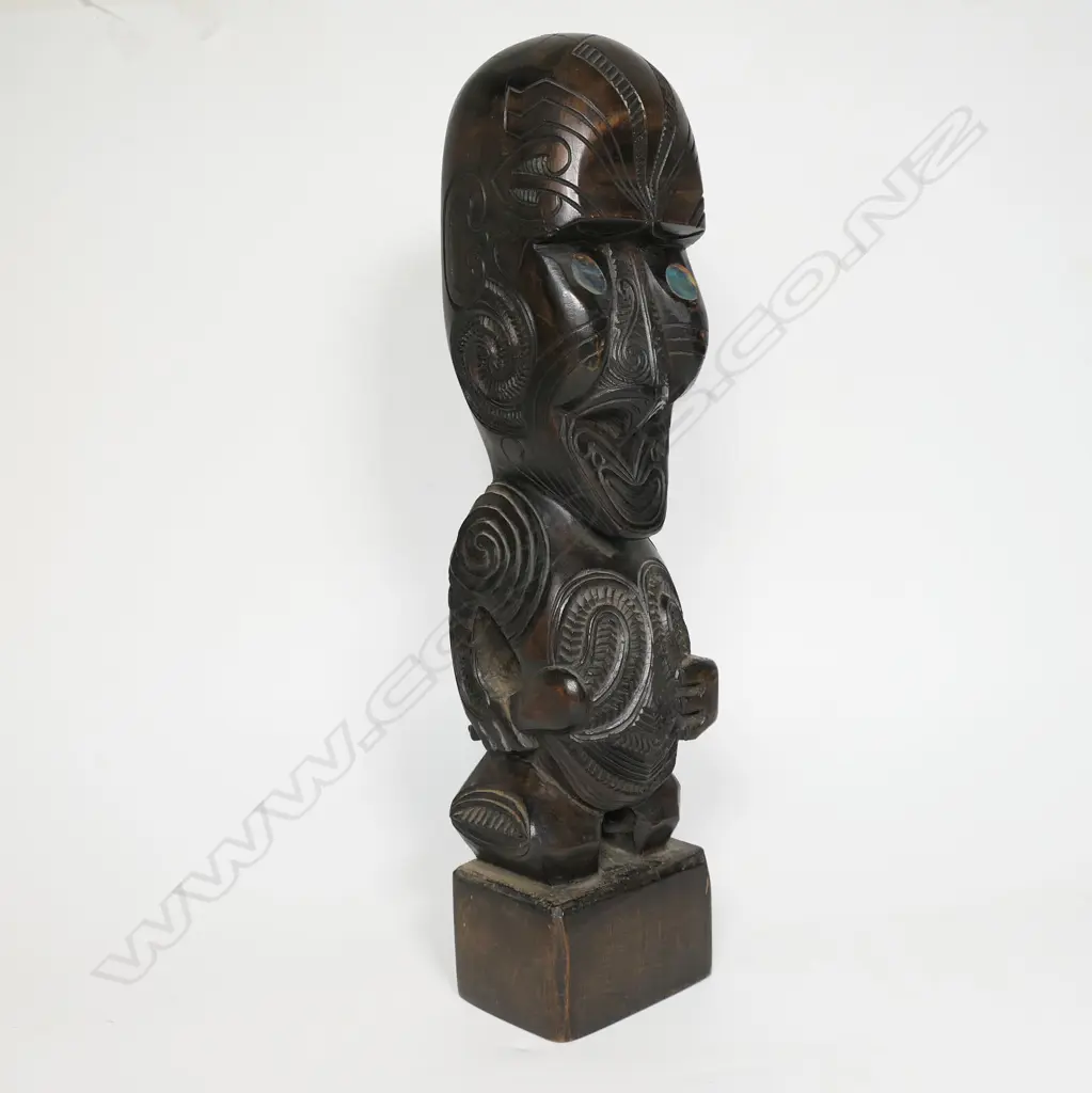 A c.1970s Māori carved tekoteko figure, Image 1++