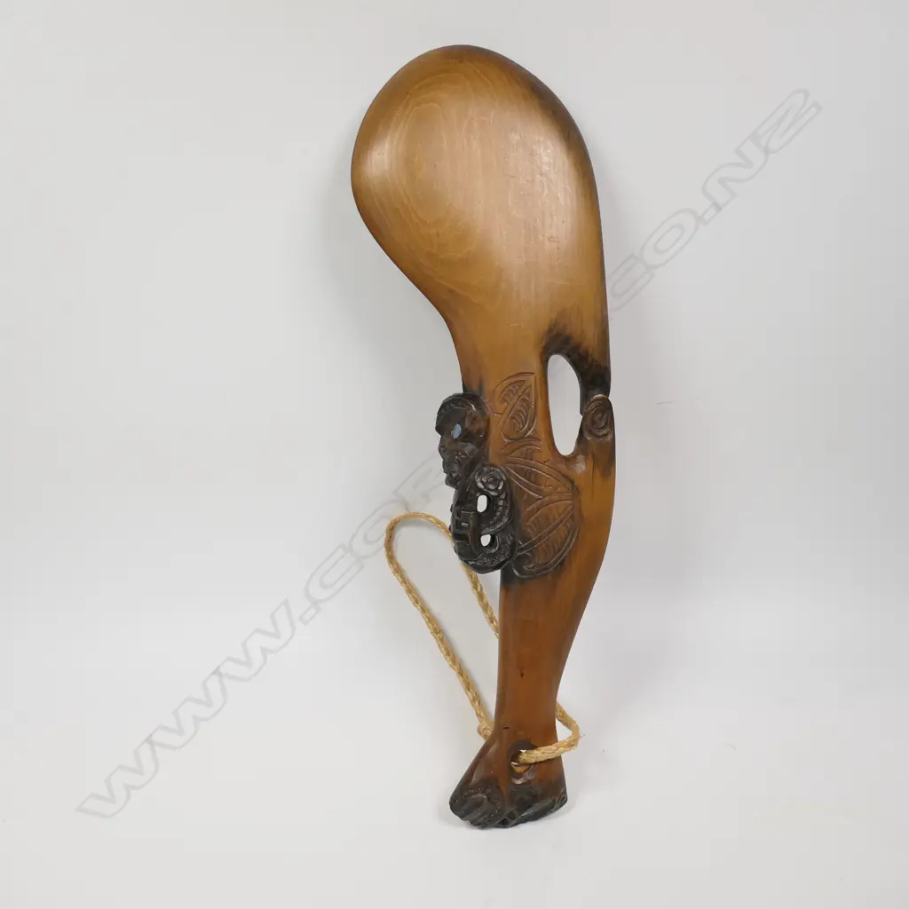 Tupara Tewhata (Northland) Māori carved wahaika, Image 1++