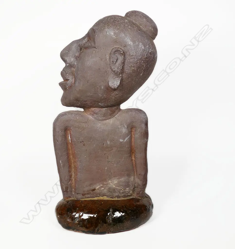 A hand sculpted terracotta figure of Rangi (Sky Father), Image 1++