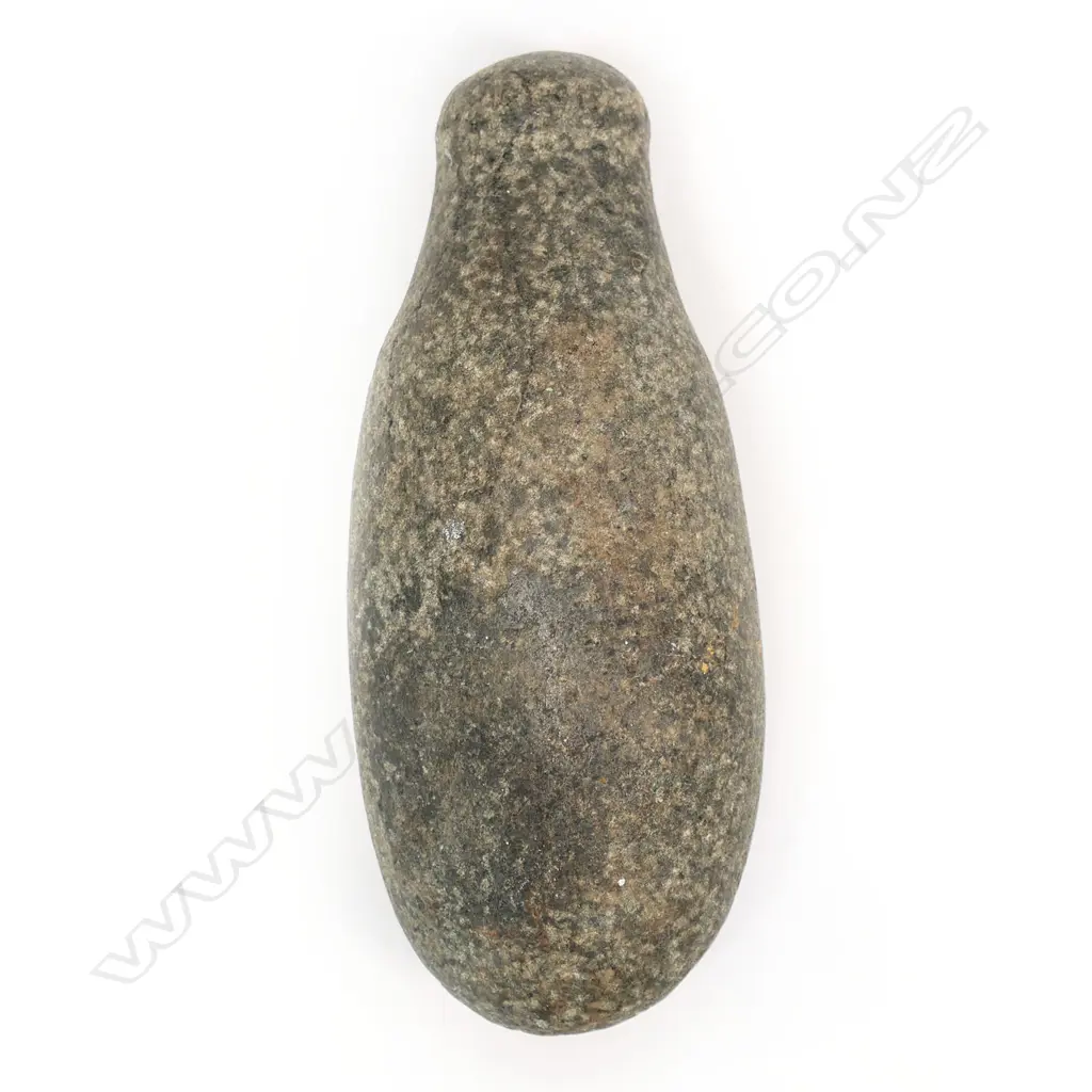 A Māori old greywacke patu muka, Image 1++