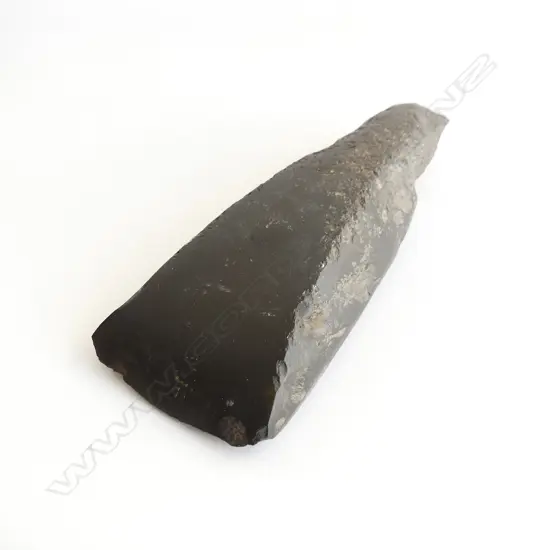 A Māori pre-European stone toki (adze),