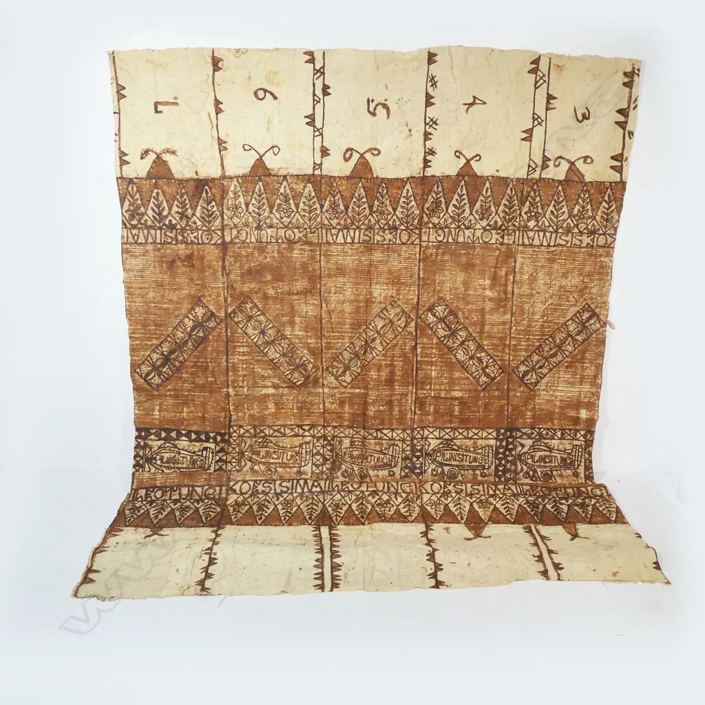 A large Tongan Tapa, Image 1++