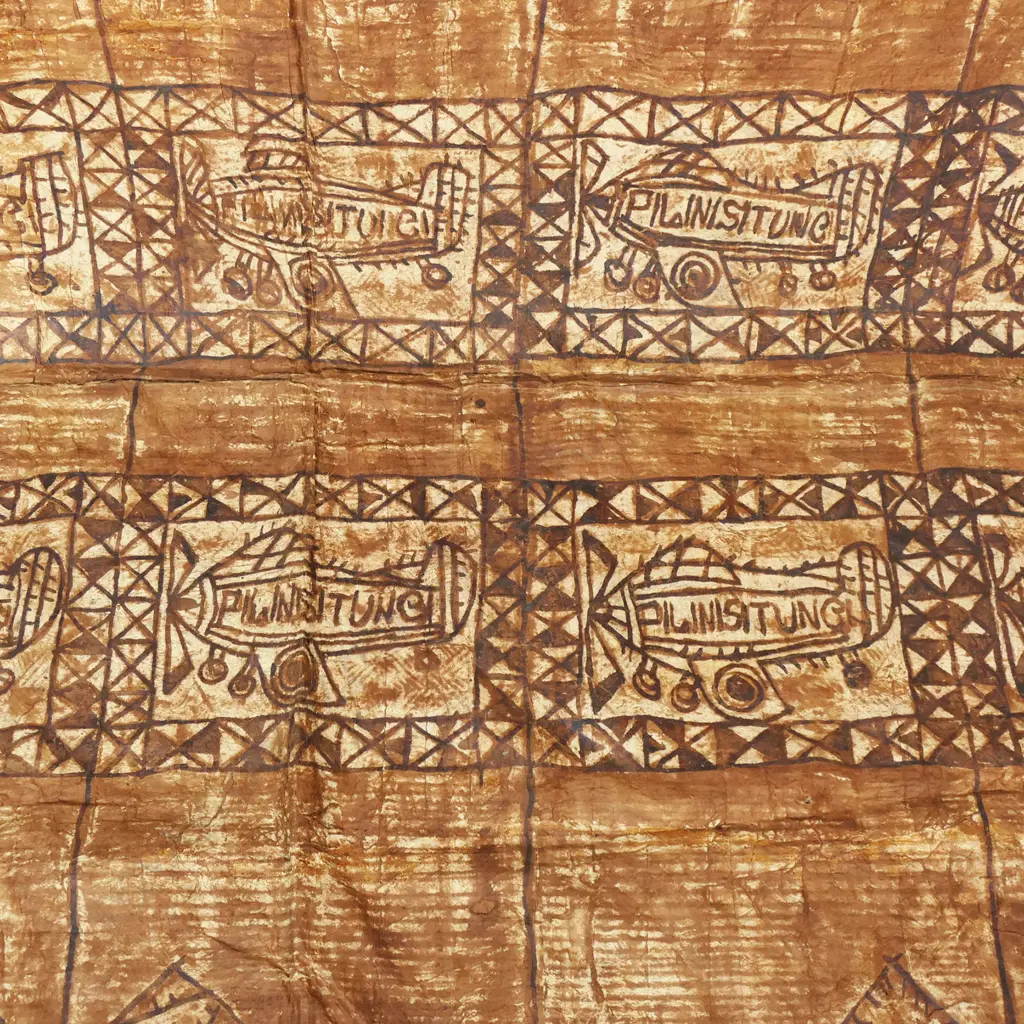 A large Tongan Tapa, Image 1++