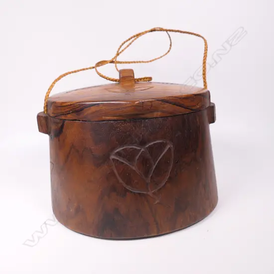 Tokelauan 'Tuluma' carved wooden fishing box,