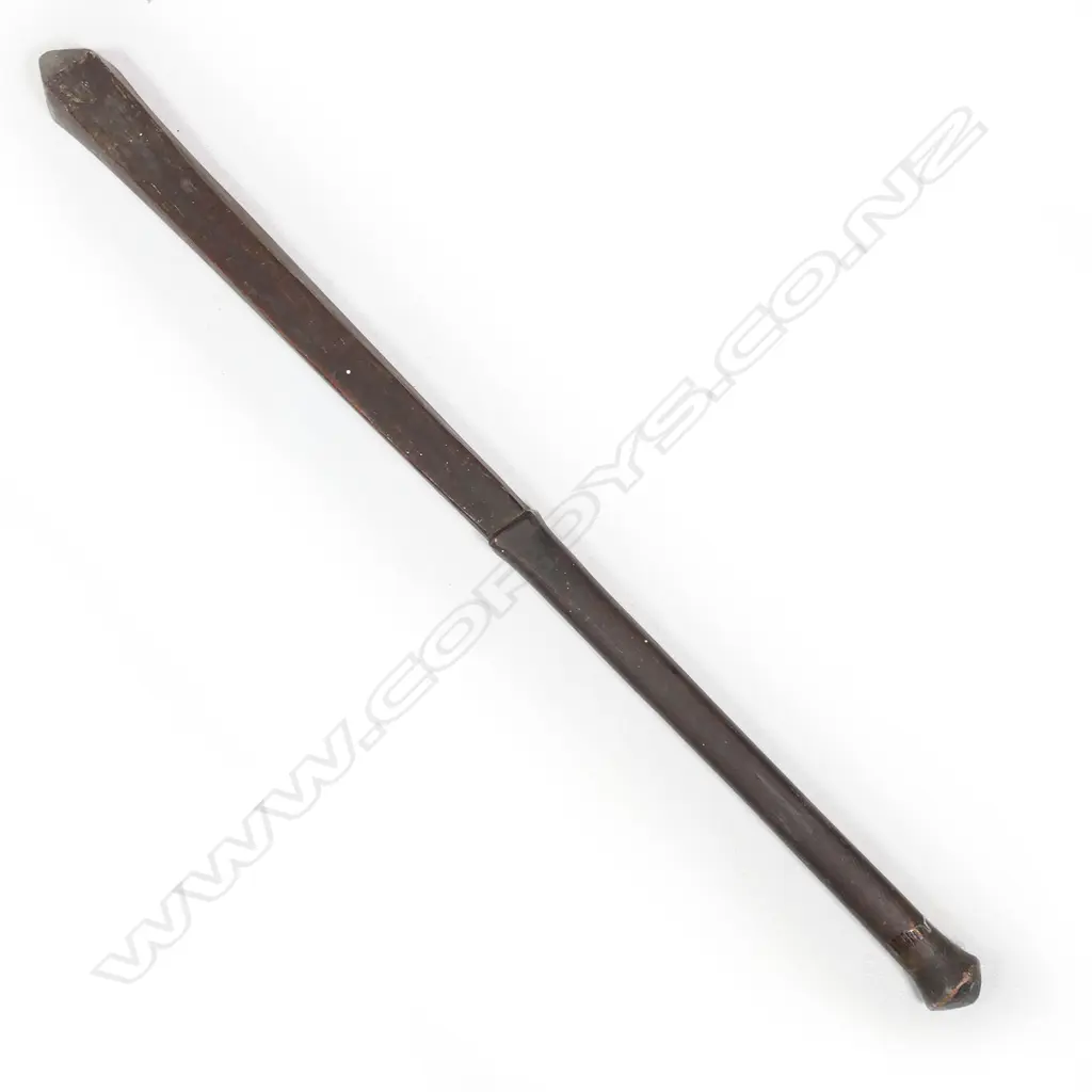 A long and heavy vintage tribal wooden club, Image 1++