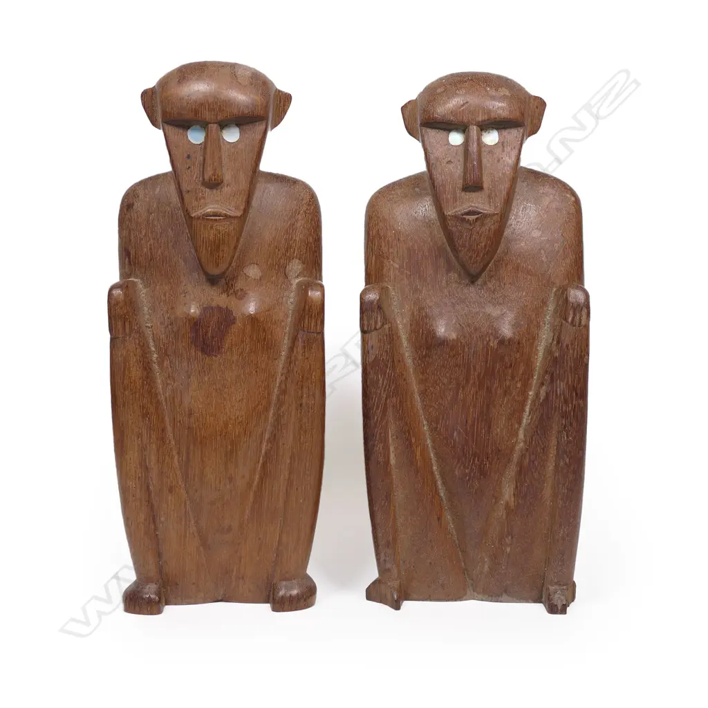 A pair of Palau carved hardwood figures, Image 1++