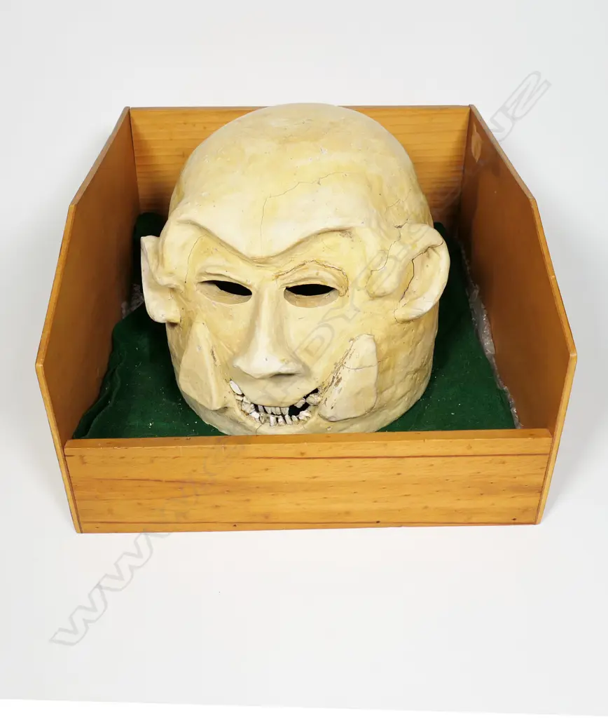 A PNG clay Mudman mask, Image 1++
