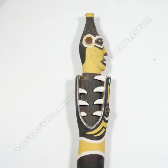 A PNG gogodala tonaga ceremonial basket hook,
