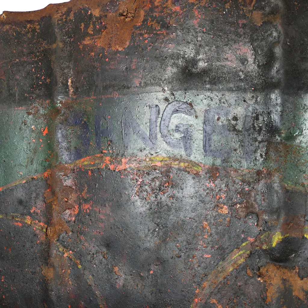 A Phantom metal shield with painted skull, Image 1++