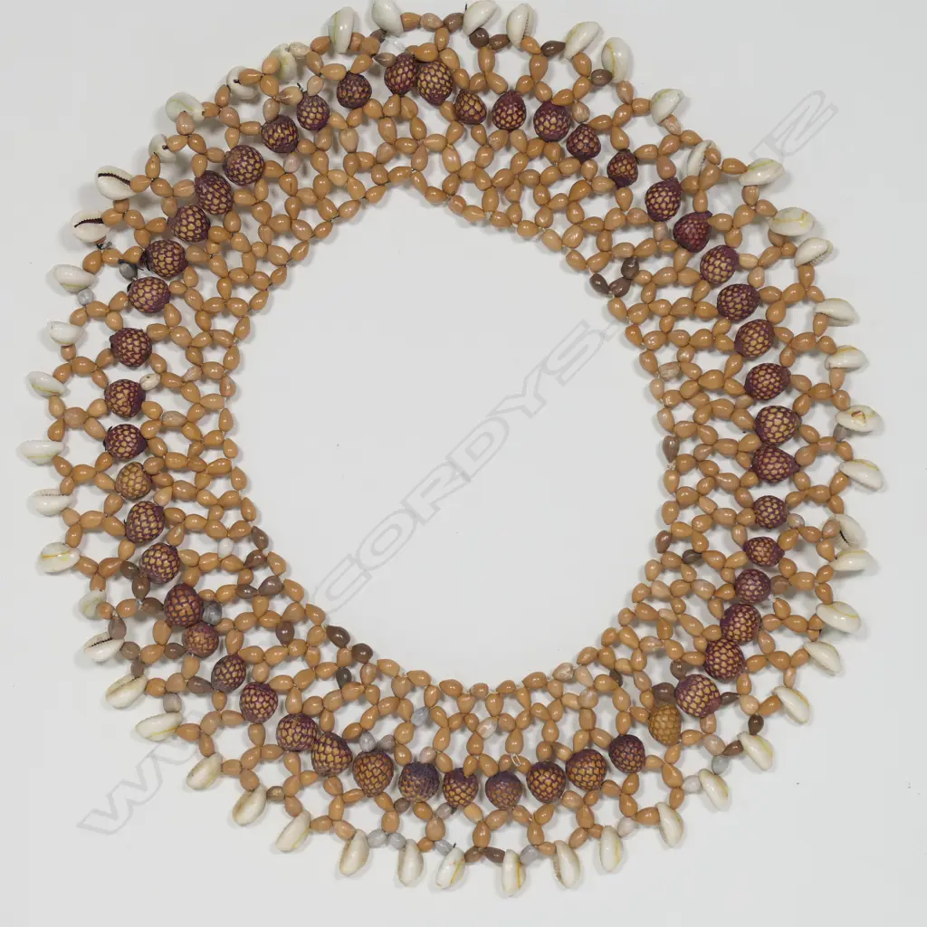 A pre-1982 PNG Mt Hagen bark belt, Image 1++