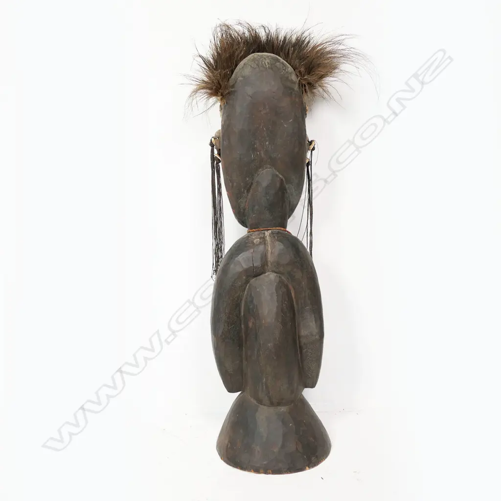 A Sepik River women ancestor figure, Image 1++