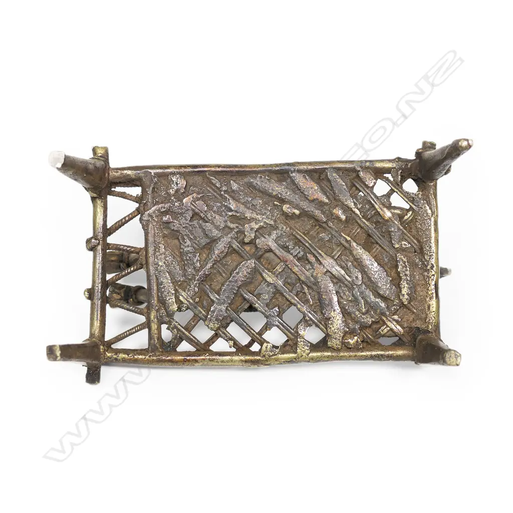 A vintage Indian brass Dokra figurine, Image 1++