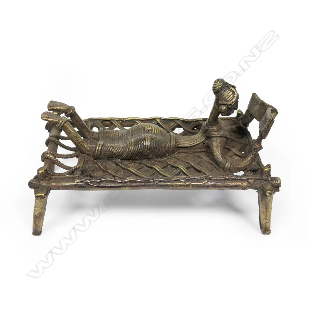 A vintage Indian brass Dokra figurine, Image 1++