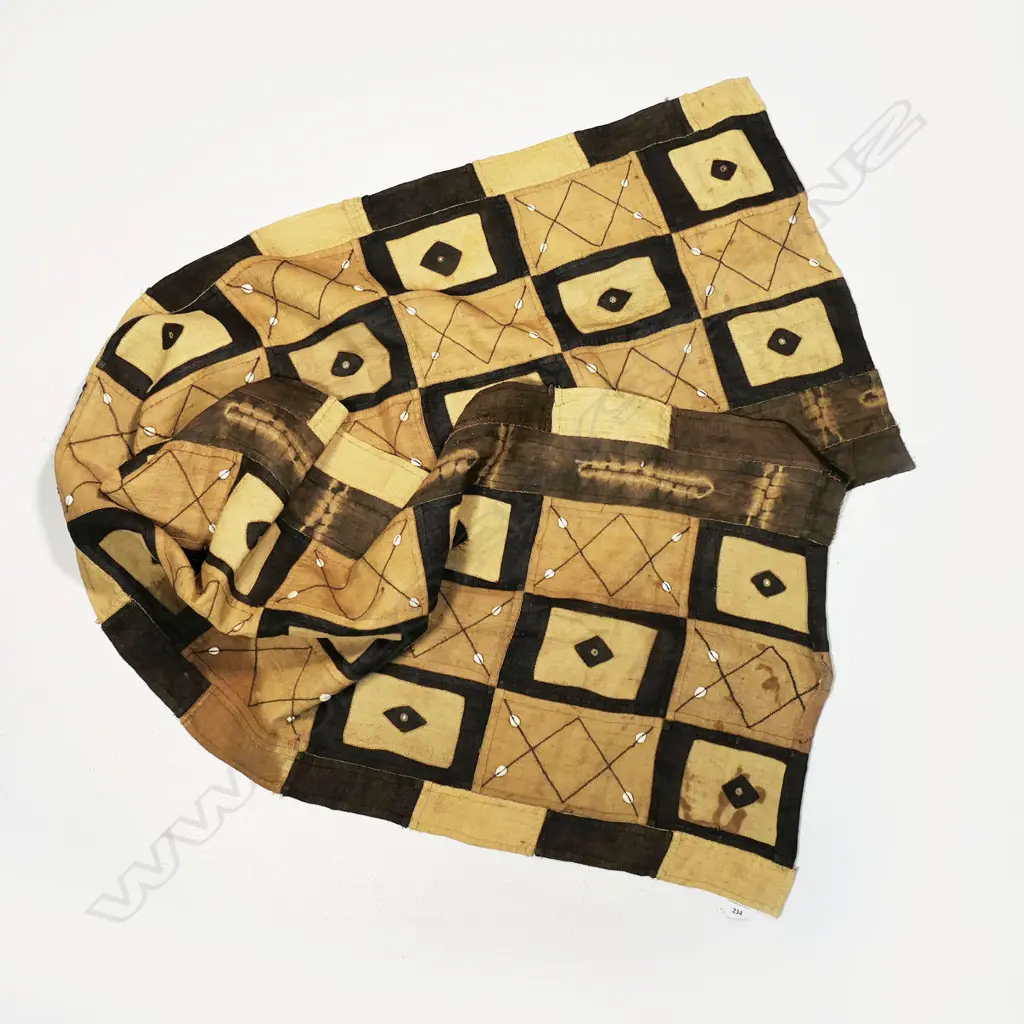 Vintage African kuba cloth patchwork runner, Image 1++